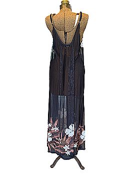 chinese dress ladies Buy Lands' End Women's Cotton Jersey Sleeveless Swim Cover-up Maxi Dress,  Black/White Ombre, Medium at Amazon.in