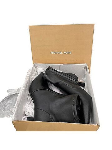 Michael Kors Ankle Boots (view 1)