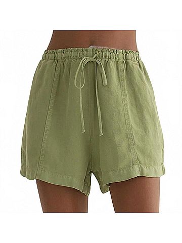 Bella Dahl Women's Seamed Ruffle Waist Short in Summer Moss (view 2)