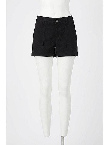 Bella Dahl Poppy Voyage Pocket Short in Black (view 1)