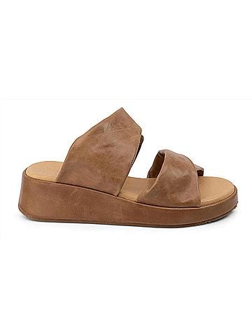 Chocolat Blu Women's Essa Sandals in Camel (view 1)