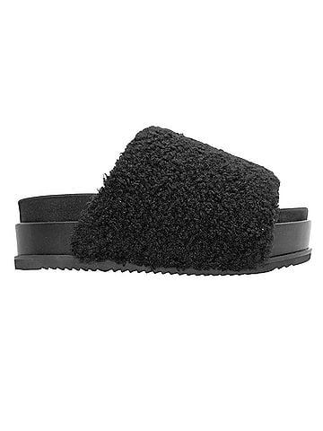 ROAM Women's Fuzzy Platform Slide in Black (view 1)