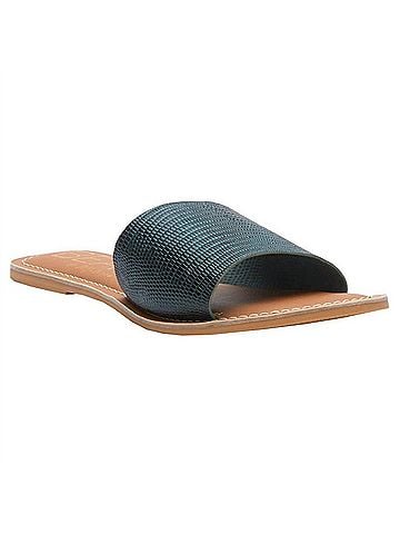 Matisse Women's Cabana Sandal in Emerald Lizard Leather (view 2)