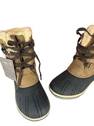 Bearpaw Snow boots (view 1)