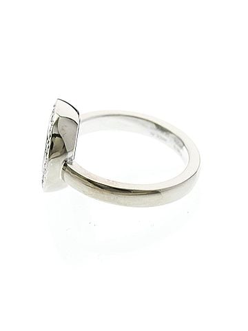 Chopard Chopard Happy Diamonds Ring 82A018 White Gold (18K) Fashion Diamond Band Ring Silver (view 2)