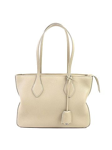 Salvatore Ferragamo Salvatore Ferragamo FERRAGAMO 219861 Tote Bag M Calf Leather with Clochette, Can be Carried on Shoulder, Light Beige, Comes Dust Bag, Made in Italy, Women's (view 1)
