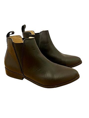 Nisolo Eva Everyday Ankle Boots (view 2)