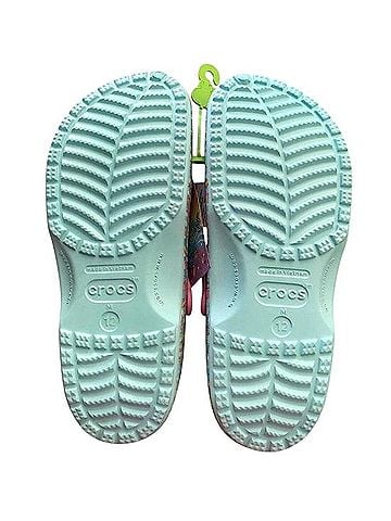 Crocs Classic Clog Mule/Clog (view 2)