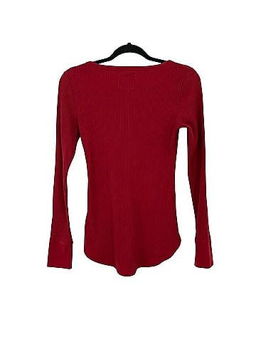 Abercrombie & Fitch Long Sleeve T-Shirt (view 2)