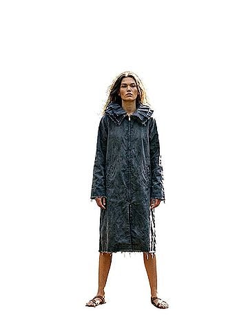 Unlisted Coat (view 1)