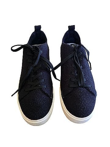 Vivaia Kama Round Toe Wool Black Sneakers (view 2)