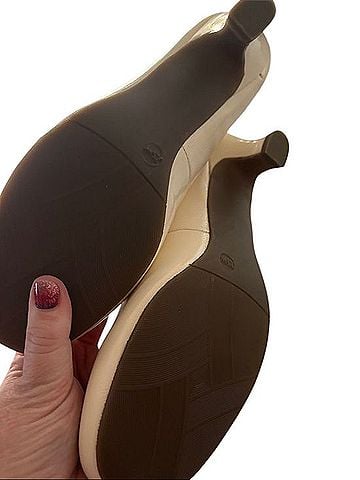 Array Flatter Leather Pump Heels (view 2)