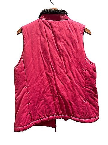 Koret Vest (view 2)