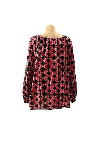 Sundance 3/4 Sleeve Top (view 2)