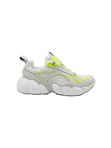 MCM Women's Grey Luft Collection Leather Low Top Sneaker (36 EU / 6 US) (view 2)