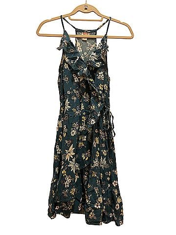 Mossimo Small Mossimo Supply Co Dress - Green Multifloral Faux Wrap Spaghetti Strap V-neck with ruffles Casual Dress (view 1)