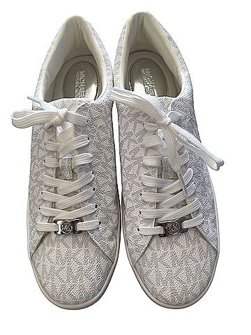 Michael Kors Sneakers (view 2)