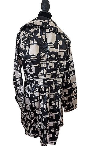 Nick & Mo Coat (view 2)