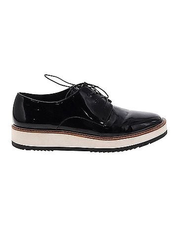 Vince. Oxford  Flats (view 1)