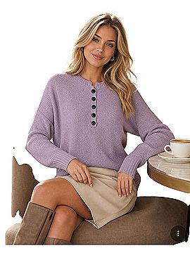 American Eagle Outfitters Pullover Sweater (view 1)