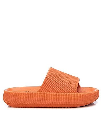 XTI Women's Rubber Flat Sandals in Orange (view 1)