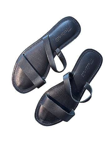 Madewell Boardwalk Flip Flops (view 1)