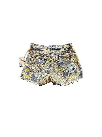 Mother tomcat kick fray Denim Shorts (view 2)