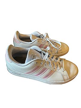 Adidas Women's Shoes On Sale Up To 90% Off Retail | ThredUp