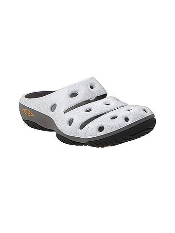 Keen Women's Yogui Slip-On Clog (view 1)
