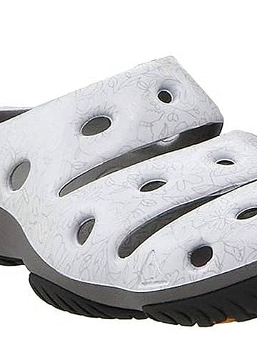 Keen Women's Yogui Slip-On Clog (view 2)