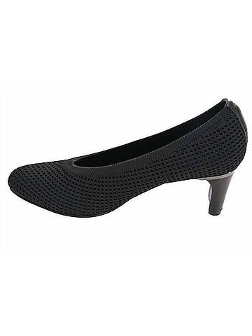 VANELi Women's Darrie Pump (view 2)