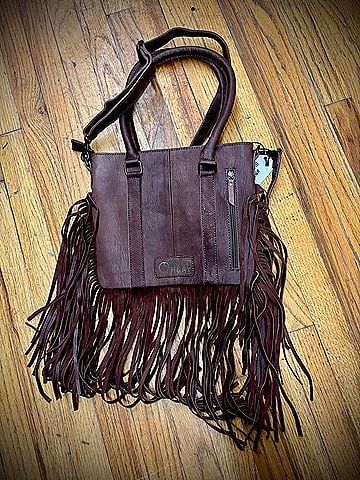 American Darling O‚Äö?Ñ??‚àö?ë‚àö¬•hlay Hair On Hyde Hand Tooled Fringe Purse (view 2)