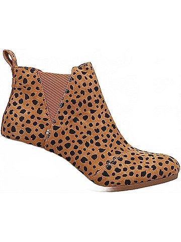 TOMS Women's Kelsey Fashion Boot (view 1)