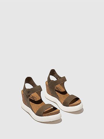 FLY London Women's Wedge Sandal (view 2)