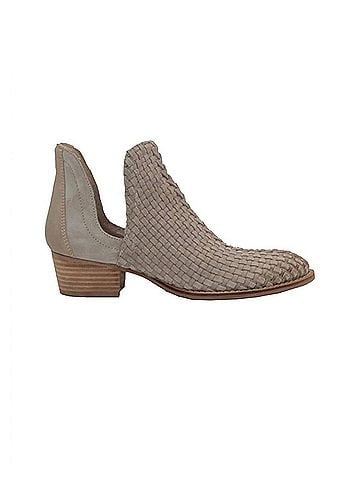 Volatile Women's Veracruz Ankle Boot (view 1)