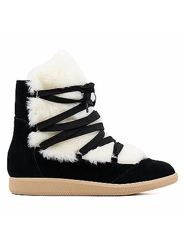 All Black Lady Sherpa (view 1)