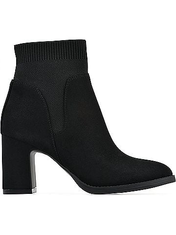 White Mountain Womens Grapery Boot in Black Fabric (view 1)