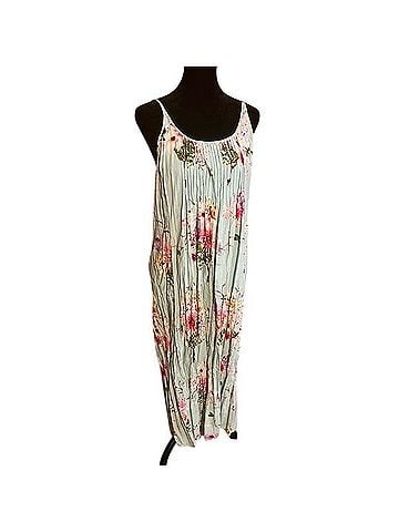 The Pyramid Collection Casual Dress (view 1)