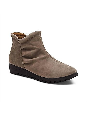 Aetrex Women Zoey Boots (view 1)
