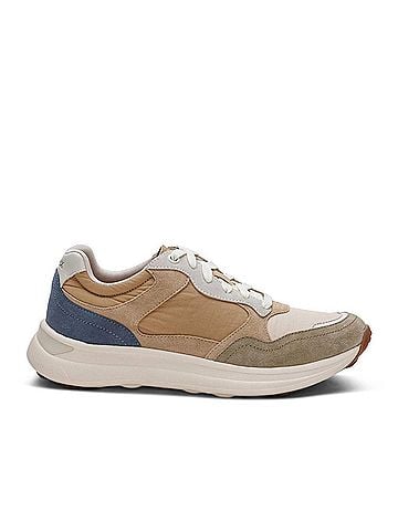 Aetrex Women's Molly Sneakers (view 1)
