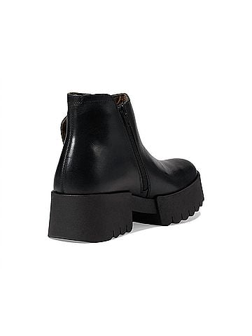 FLY London Women's Endo006Fly Boot in Black (view 2)