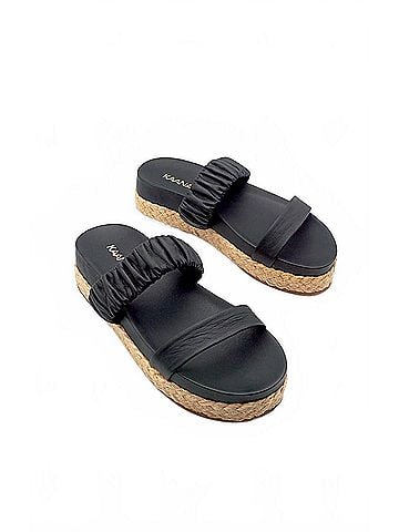 Kaanas Women's Selangor Platform Slide Sandal in Black Leather (view 2)