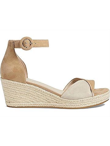 Pelle Moda Women's Kove Wedge Sandals in Latte Beige (view 1)