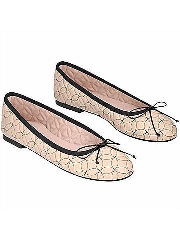 Pretty Ballerinas Women's Nicole Ballet Flats in Light Natural (view 2)