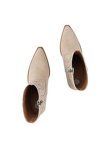 Yellow Box Women's Clifton Western Boot in Bone (view 2)