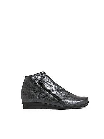 Arche Women's Barcom Ankle Boots in Silver-Black (view 1)