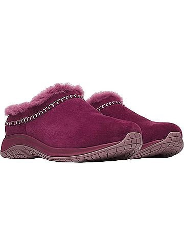 Merrell Women's Encore Ice Clogs in Dark Cherry (view 2)