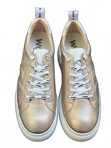 Wonders Women's Platform Dorita Sneaker (view 2)