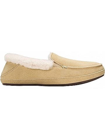 OluKai Women's Ku'Una Moccasin Slipper (view 1)