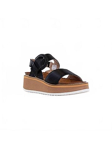 Naot Women's Crepe Platform Sandal (view 2)